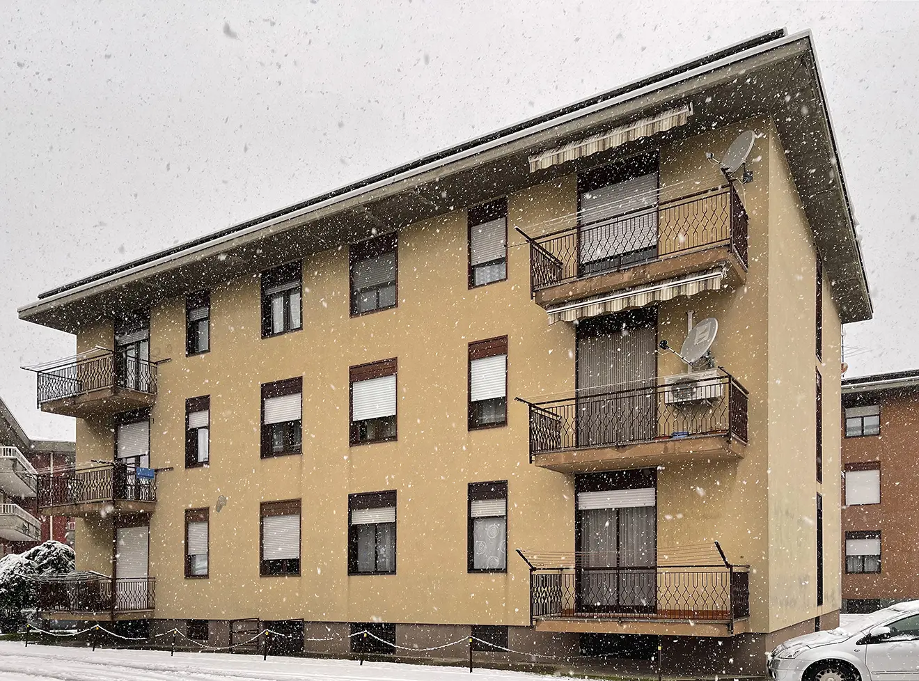 Superbonus per Efficientamento Energetico e Bonus Rifacimento Facciate - Condominio Via Dei Mille 4A-4B Cassano Magnago